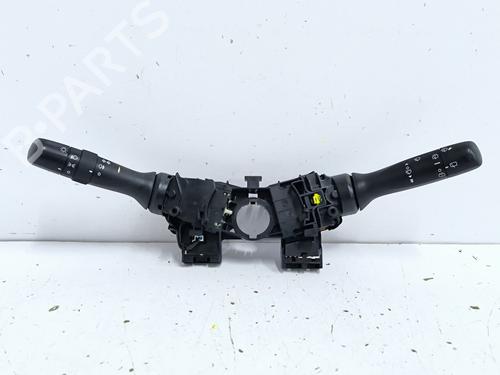 Used Switch Switch TOYOTA YARIS (_P9_) 1.0 VVT-i (KSP90_, KSP90R) (69 hp) 39944939 39944939