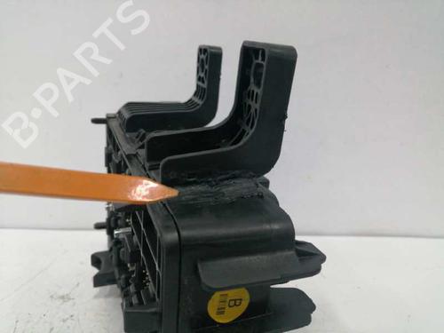 Fuse box HYUNDAI SONATA V (NF) 2.0 CRDi | BP8588802E1 