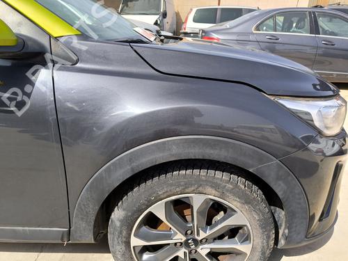 right-front-fenders-kia-stonic-yb-2017-33929779 main image