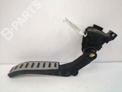 pedal-porsche-cayenne-9pa-s-45-7l0723507-2002-2003-2004-2005-2006-2007-2008-2009-2010-7512802 main image