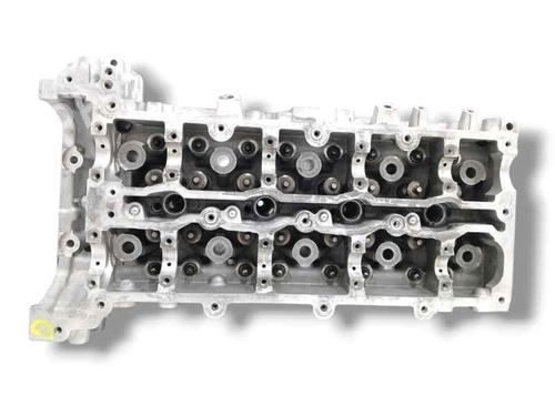 Used Cylinder head MERCEDES-BENZ SPRINTER 3-t Van (B906) [2006-2018]  24811368