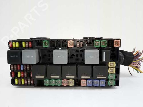 Used Fuse box FORD TRANSIT V363 Van (FCD, FDD) 2.2 TDCi RWD (125 hp) 5109353