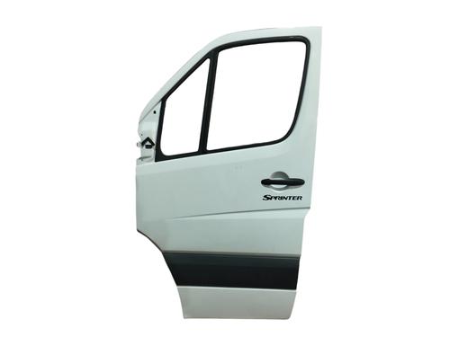 Used Left front door MERCEDES-BENZ SPRINTER 3,5-t Van (B906) 319 CDI / BlueTEC (906.631, 906.633, 906.635, 906.637) (190 hp) 23575746
