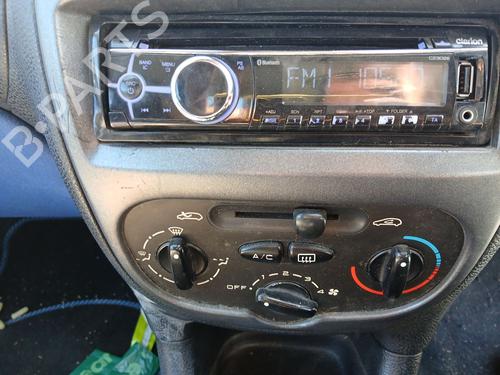 Fuse box PEUGEOT 206 CC (2D) 1.6 16V (2DNFUF, 2DNFUR) | BP39408843E1 - Image 10