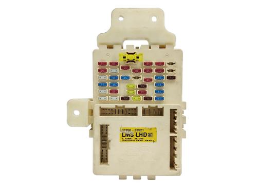Used Fuse box HYUNDAI ix35 (LM, EL, ELH) [2009-2016]  16868657