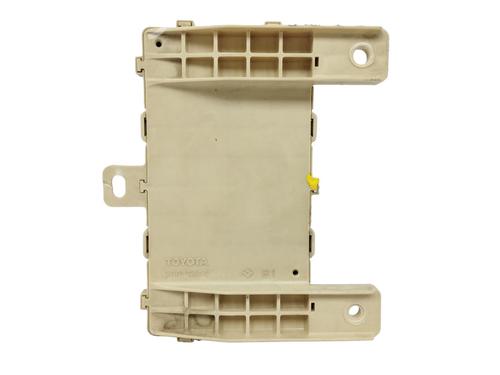 Fuse box LEXUS RX (_U3_)  | BP13384971E1 