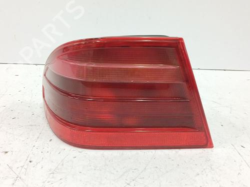 Rückleuchte Links für MERCEDES-BENZ E-CLASS (W210) E 300 D (210.020) (136 hp) 30614906