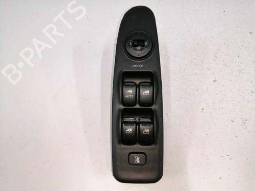 Used Left front window switch HYUNDAI ELANTRA III (XD) 2.0 CRDi (113 hp) 8298510