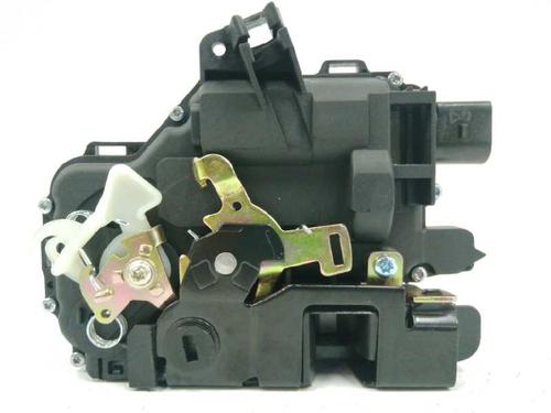 Rear left lock VW GOLF IV (1J1)  | BP8307608C100