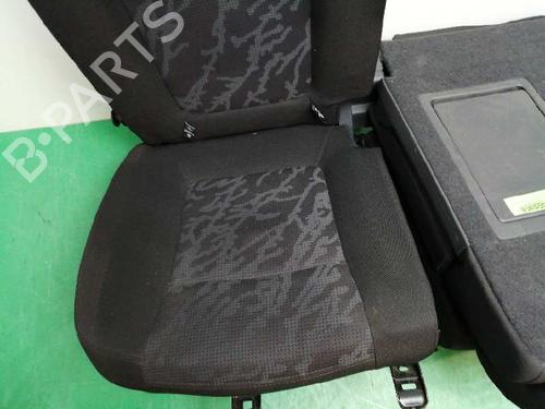 Rear seat PEUGEOT 3008 I MPV (0U_) 1.6 HDi | BP6458433C17