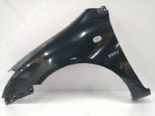 Used Left front fenders TOYOTA COROLLA (_E12_) 1.6 VVT-i (ZZE121_, ZZE121R) (110 hp) 8938645