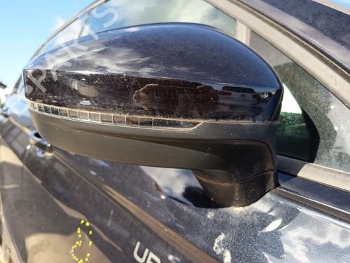 Used Right mirror VW TIGUAN (AD1, AX1) 1.5 TSI (131 hp) 31871399