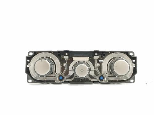 Climate control MITSUBISHI GRANDIS (NA_W) 2.0 DI-D (NA8W) 7820A207