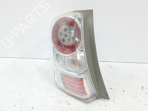left-taillight-toyota-verso-_r2_-2009-2010-2011-2012-2013-2014-2015-2016-2017-2018-33941222 main image