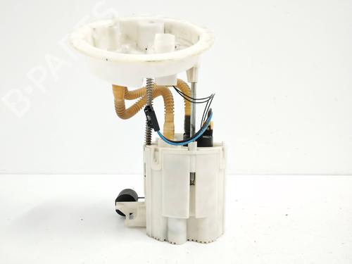 Used Fuel pump BMW 4 Gran Coupe (F36) 420 d (184 hp) 12436213