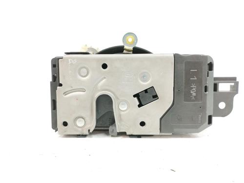 Used Front left lock OPEL ASTRA H GTC (A04) 1.7 CDTi (L08) (101 hp) 11236004