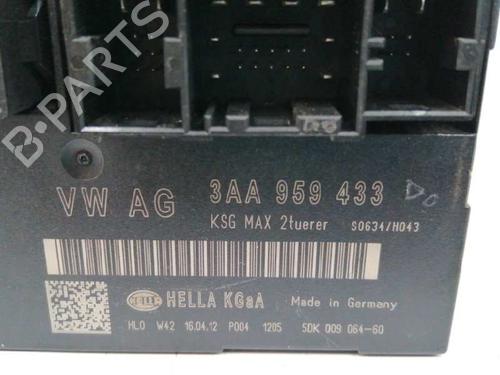 Electronic module VW PASSAT B7 (362) 2.0 TDI | BP8924400M83 