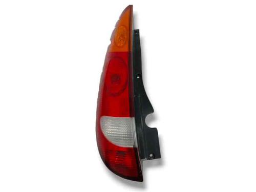 Used Left taillight NISSAN ALMERA TINO (V10) [1998-2006]  27204481