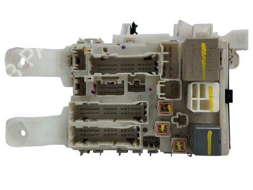 Used Fuse box TOYOTA RAV 4 III (_A3_) 2.2 D 4WD (ALA30_, ALA30R) (136 hp) 17148777