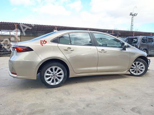 Tailgate TOYOTA COROLLA Saloon (_E21_) 1.8 VVTi Hybrid (ZWE211, MZEA12) | BP31642655C6 