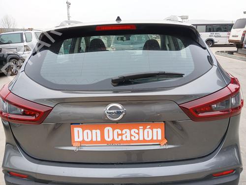 tailgate-nissan-qashqai-ii-j11-j11_-2013-33954482 main image