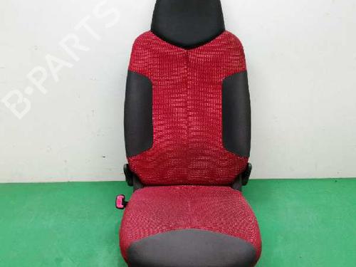 Siège avant gauche PEUGEOT 107 (PM_, PN_) 1.4 HDi (54 hp) 9271318