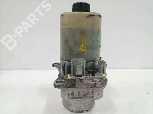 Used Steering pump FORD FOCUS II (DA_, HCP, DP) [2004-2013]  6959024