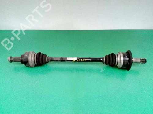 Used Left rear driveshaft BMW 3 Touring (F31) 318 d (150 hp) 4667936