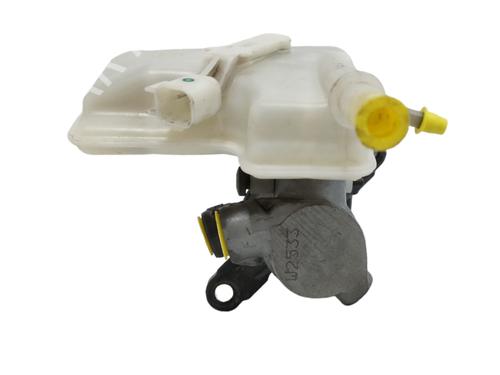 Used Brake master cylinder FORD C-MAX II (DXA/CB7, DXA/CEU) [2010-2019]  16439259