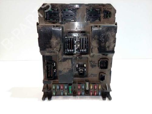 Used Fuse box Fuse box PEUGEOT 307 (3A/C) [2000-2012] 5644881 5644881