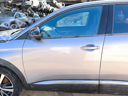Used Left front door Left front door 33422455 33422455