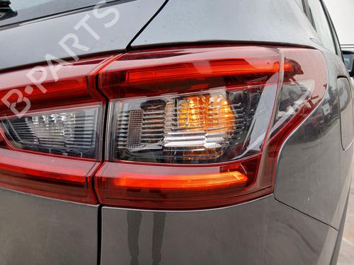 Used Right taillight Right taillight 33955698 33955698