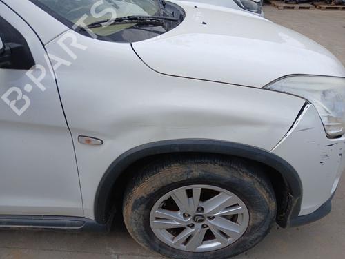Used Right front fenders Right front fenders CITROËN C4 AIRCROSS 1.6 HDi 115 AWC (114 hp) 36694652 36694652