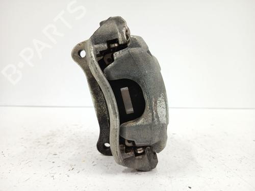 Used Right front brake caliper Right front brake caliper TOYOTA COROLLA Saloon (_E21_) 1.8 VVTi Hybrid (ZWE211, MZEA12) (98 hp) 33209551 33209551