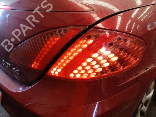Left tailgate light PEUGEOT 307 CC (3B) 2.0 HDi 135 | BP38200962C79 - Image 8
