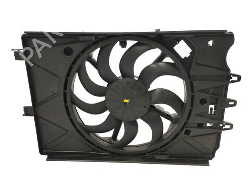 Used Radiator fan FIAT 500L (351_, 352_) 1.3 D Multijet (199LXY1A, 199LXY11) (84 hp) 15664709