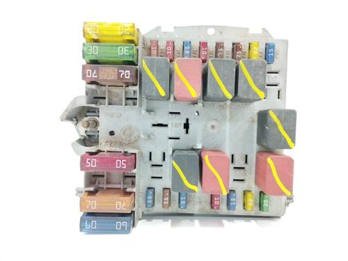 Used Fuse box FIAT STILO (192_) 1.9 D Multijet (100 hp) 11393206