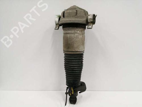 Used Right rear shock absorber Right rear shock absorber VW TOUAREG (7LA, 7L6, 7L7) 5.0 V10 TDI (313 hp) 6158081 6158081