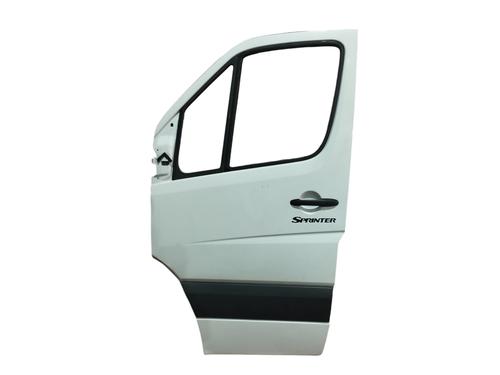 Used Left front door MERCEDES-BENZ SPRINTER 3,5-t Van (B906) 319 CDI / BlueTEC (906.631, 906.633, 906.635, 906.637) (190 hp) 23575746