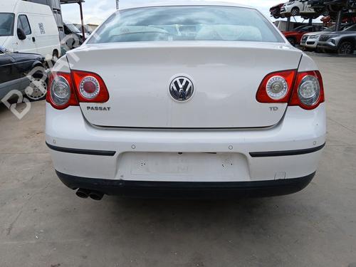 Used Rear bumper Rear bumper VW PASSAT B6 (3C2) 2.0 TDI (110 hp) 35775994 35775994