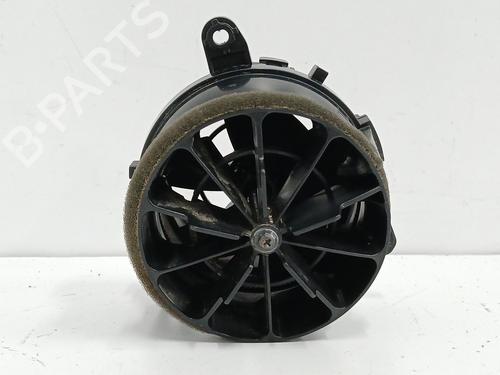 Air vent TOYOTA AURIS (_E18_) 1.2 (NRE185_, NRE185R) | BP29555789I21 