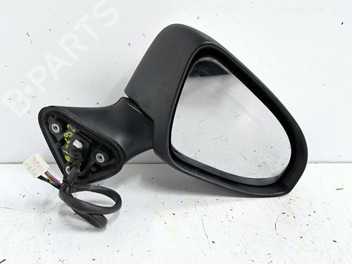 Used Right mirror Right mirror 36775466 36775466