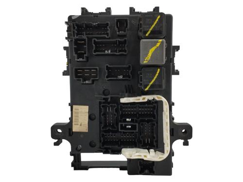 Used Fuse box Fuse box NISSAN TERRANO II (R20) 2.7 TDi 4WD (125 hp) 13817676 13817676