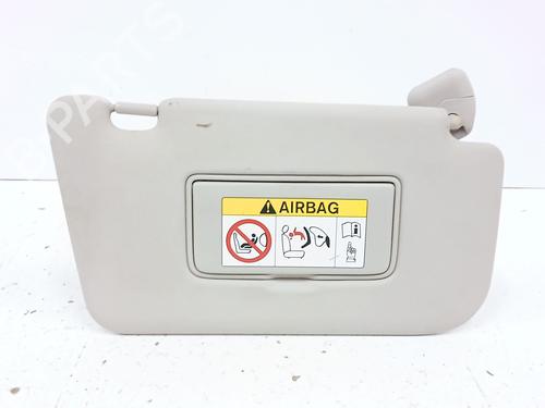 Used Right sun visor Right sun visor 37152493 37152493