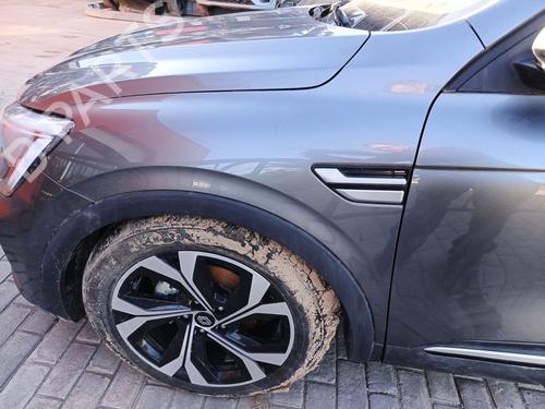 left-front-fenders-renault-arkana-i-lcm_-ldn_-2019-31837734 main image