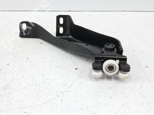 Used Hinge/Door check strap FORD TRANSIT COURIER B460 Box Body/MPV 1.5 EcoBlue (100 hp) 30287634