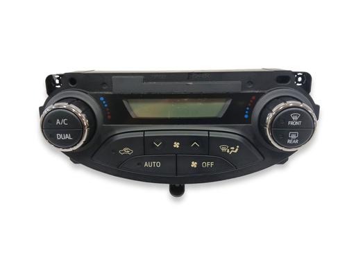 Used Climate control TOYOTA YARIS (_P13_) 1.3 (NSP130_, NSP130) (99 hp) 19635998