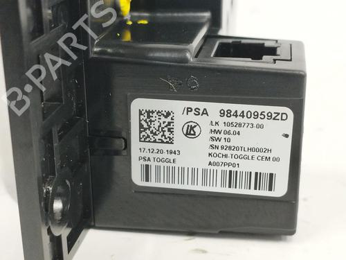 Gear lever CITROËN C4 III (BA_, BB_, BC_) 1.2 PureTech 130 (BAHNSA, BAHNSB) | BP12442423M90 