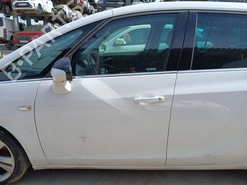 Used Left front door Left front door OPEL ZAFIRA TOURER C (P12) 1.4 (75) (140 hp) 36695339 36695339