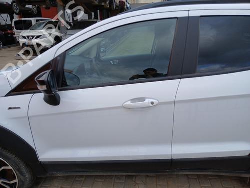 Used Left front door FORD ECOSPORT 1.0 EcoBoost (125 hp) 31799460